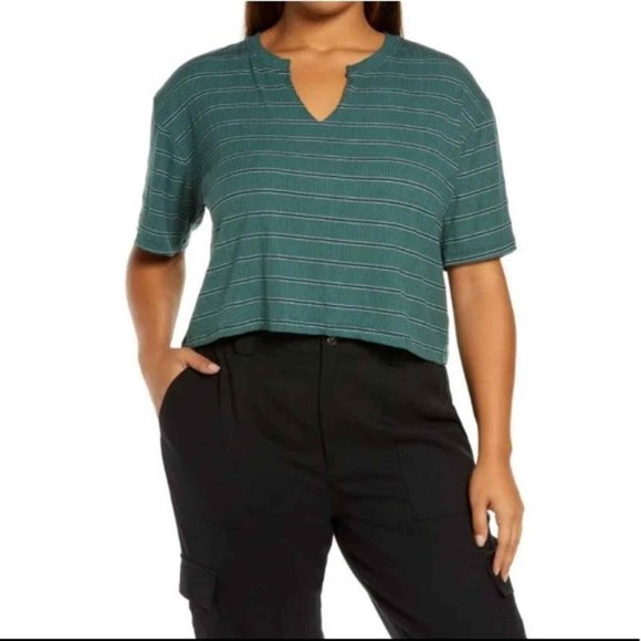 NWT BP SPLIT NECK RIBBED T-SHIRT IN GREEN TREKKING BELLA STRIPE Sz S - Picture 5 of 5